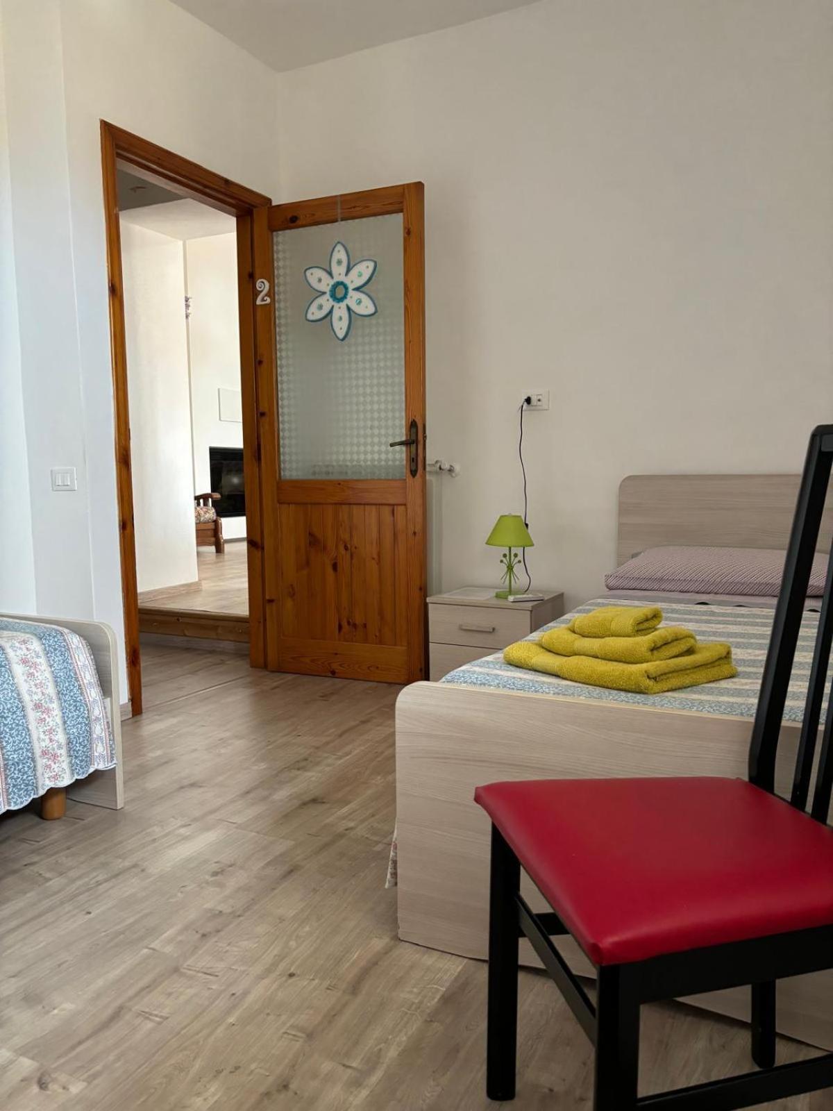 Al Castello Apartment Фиумефредо Бруцио Екстериор снимка
